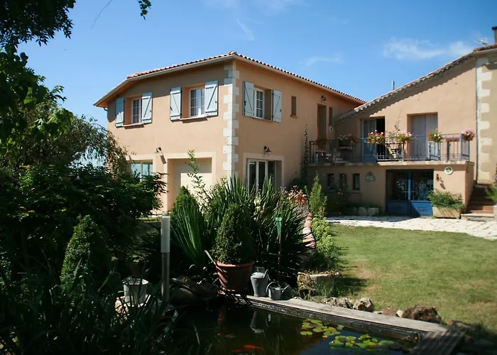 Bed & Breakfast Les Fleurs Du Parc Mansempuy